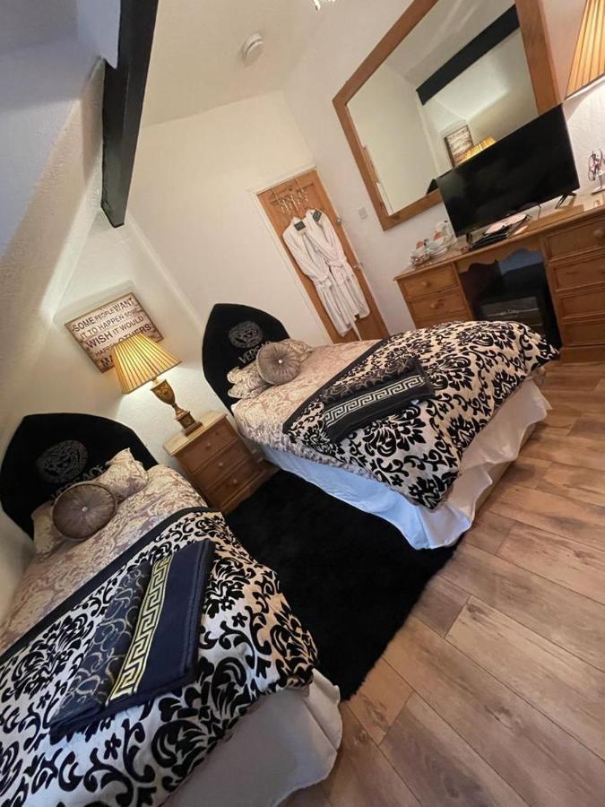 Olivia House Bed & Breakfast Порткоул Екстериор снимка