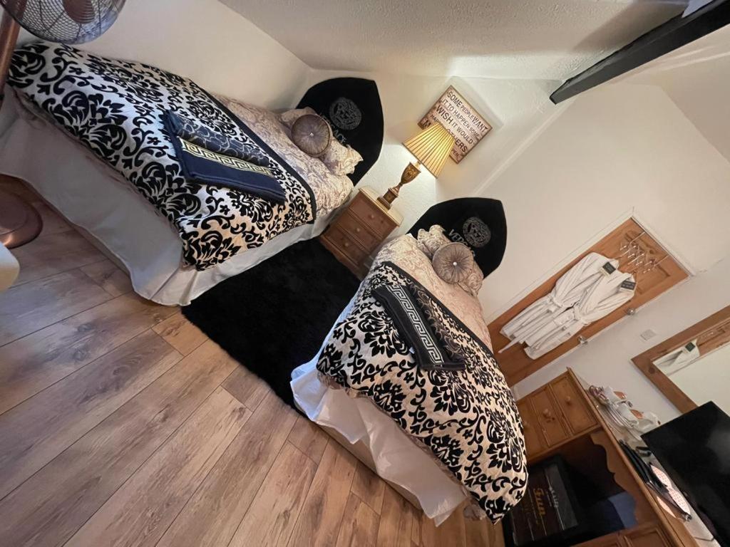 Olivia House Bed & Breakfast Порткоул Екстериор снимка